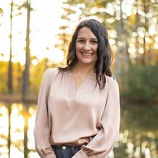 Chelsea Thompson