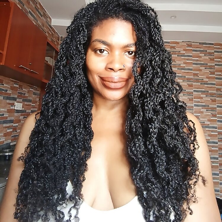 Lindsay  Ijeoma Chris