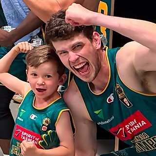 Clint Steindl