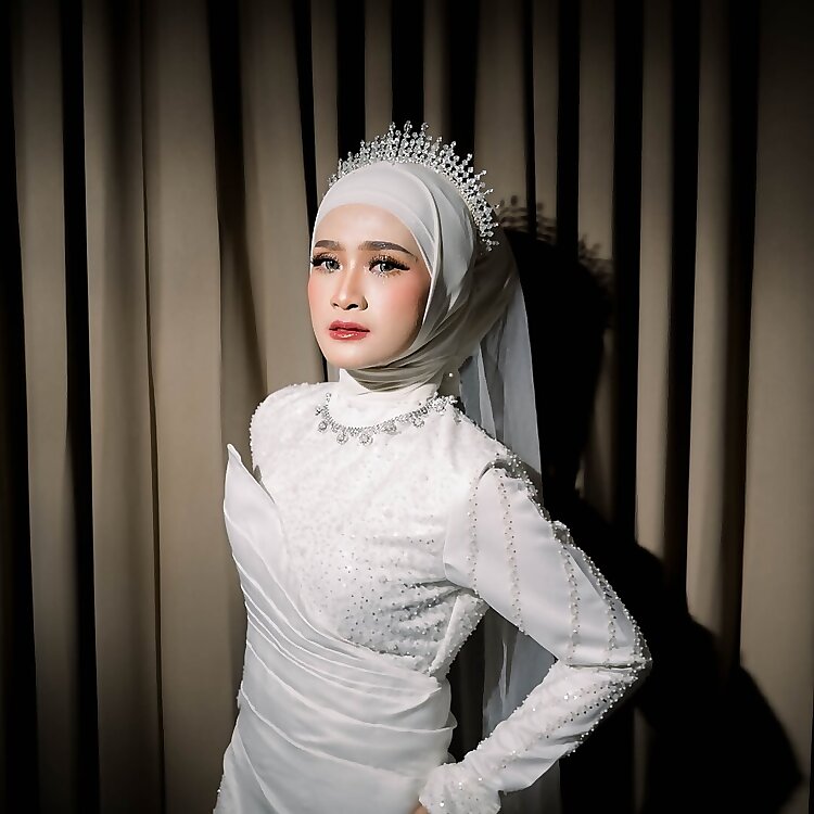 Aprillya N Aini