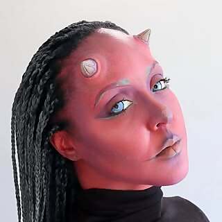Shanice L Wadell
