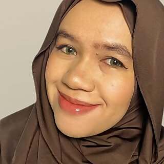 Ezzy Fauziah