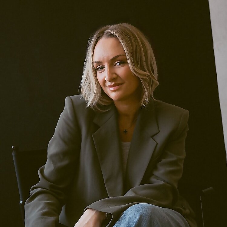 Nicole Blair 