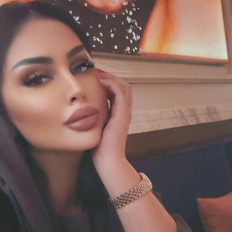 Arwa Alzaabi