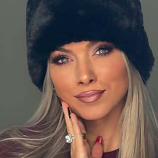 HannaLee Marie
