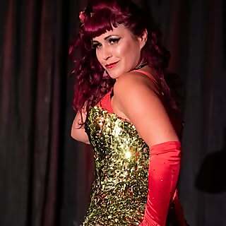 Eva D'Luscious 