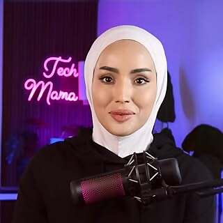 Sarah Younis