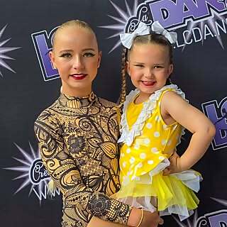 Kenzie and Saylor