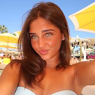 Sienna Walker