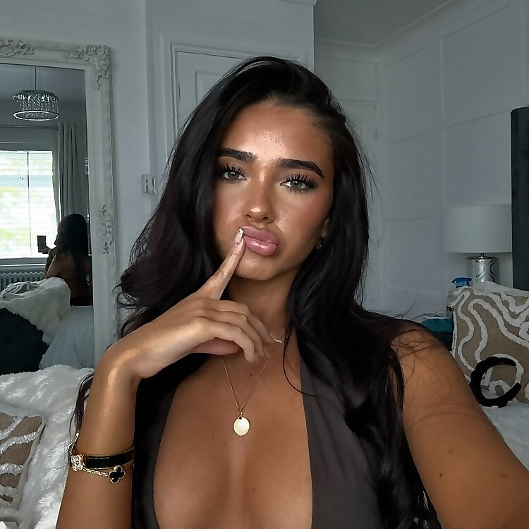 Kay Violet
