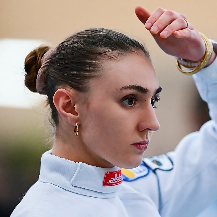 Jade Sersot