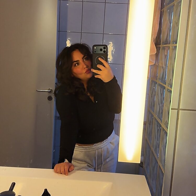 Nivi Banemann