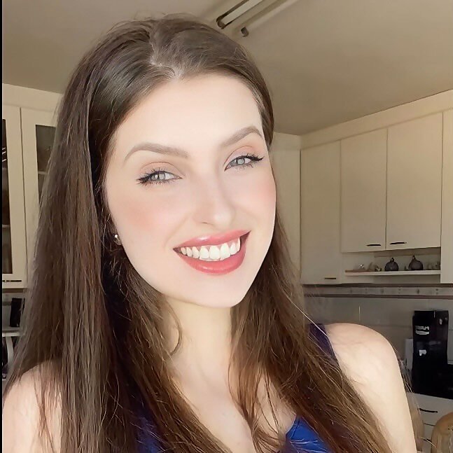 Giovana Gogola