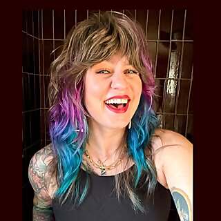 Jenasie Earl