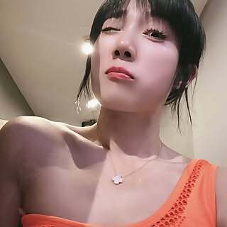 Maggie Chen 