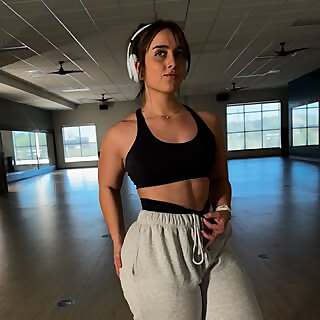 Nina Sotom