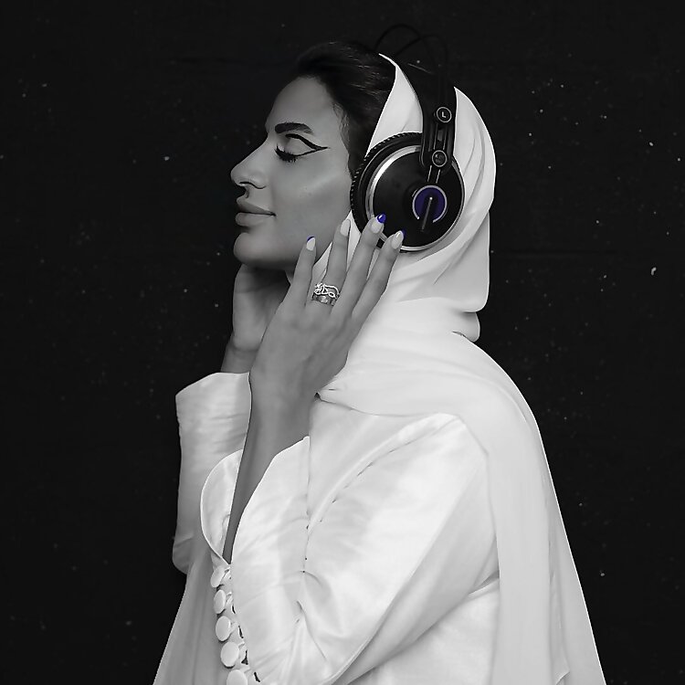 ‎Azza Almughairy‎