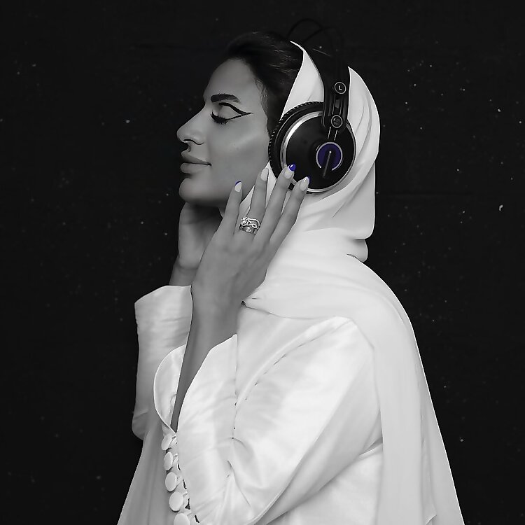 ‎Azza Almughairy‎