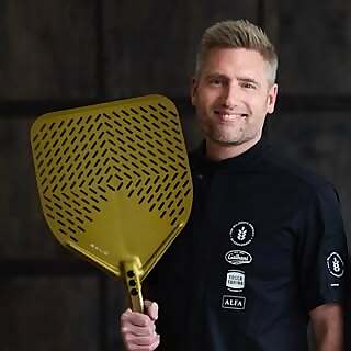 Per Miljkovic-Bangert