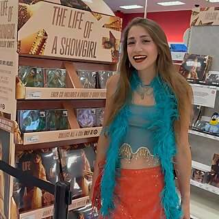 Ellie Julieann