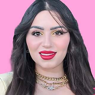 Maram Alzghol‎