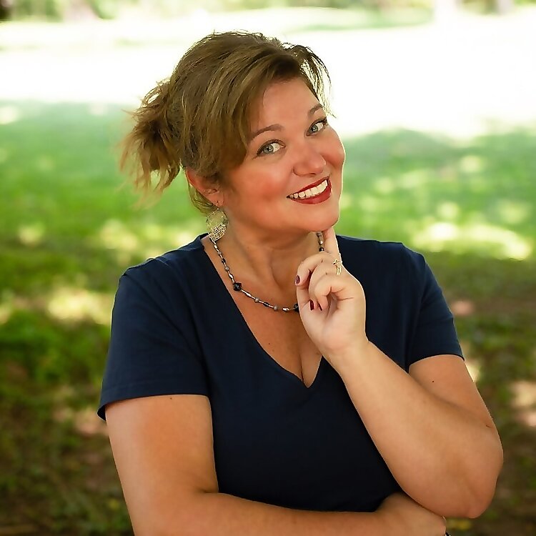 Jennifer Agee 