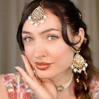 Juli Sharma