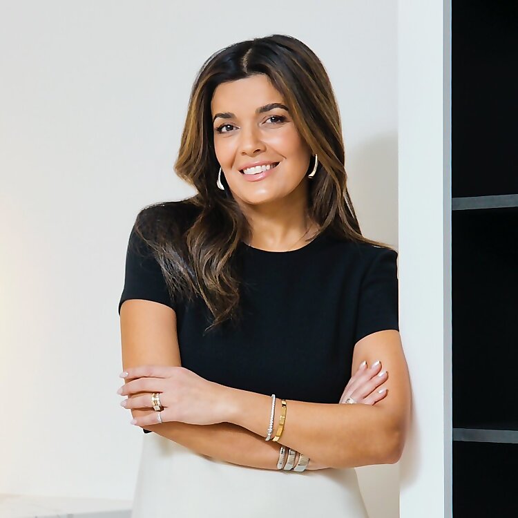 Sara Azani 