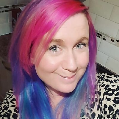Ellie Hawkes