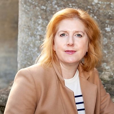 Clare Mackintosh