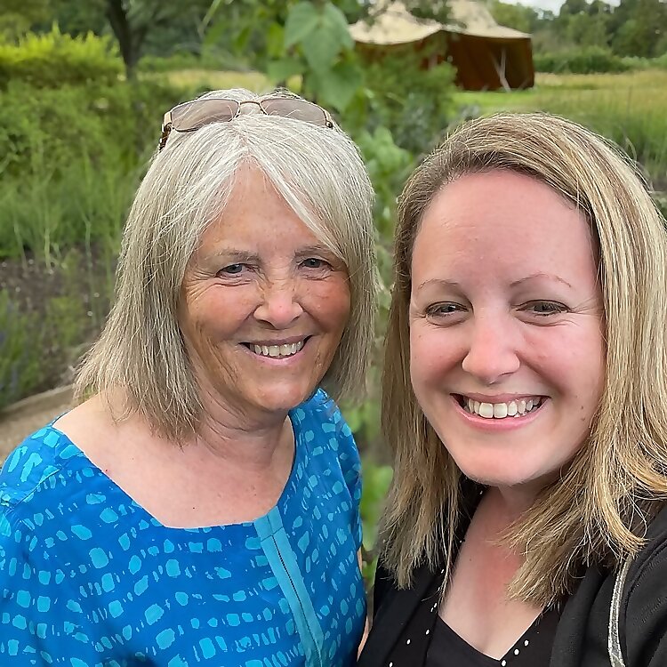 Pam & Nicky Lintott 