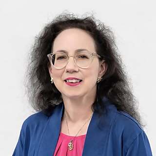 Holly Wong