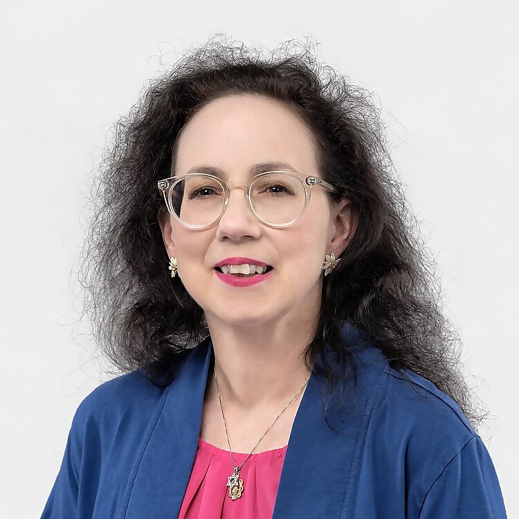 Holly Wong