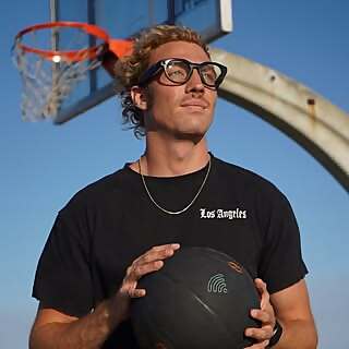 Derek Smith
