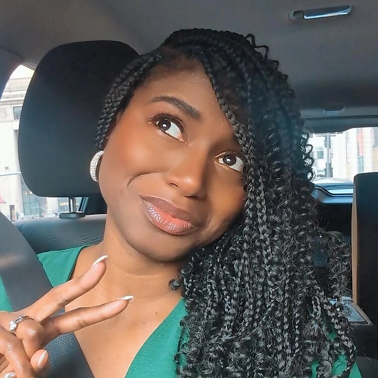 Dayna Oilyhairboss