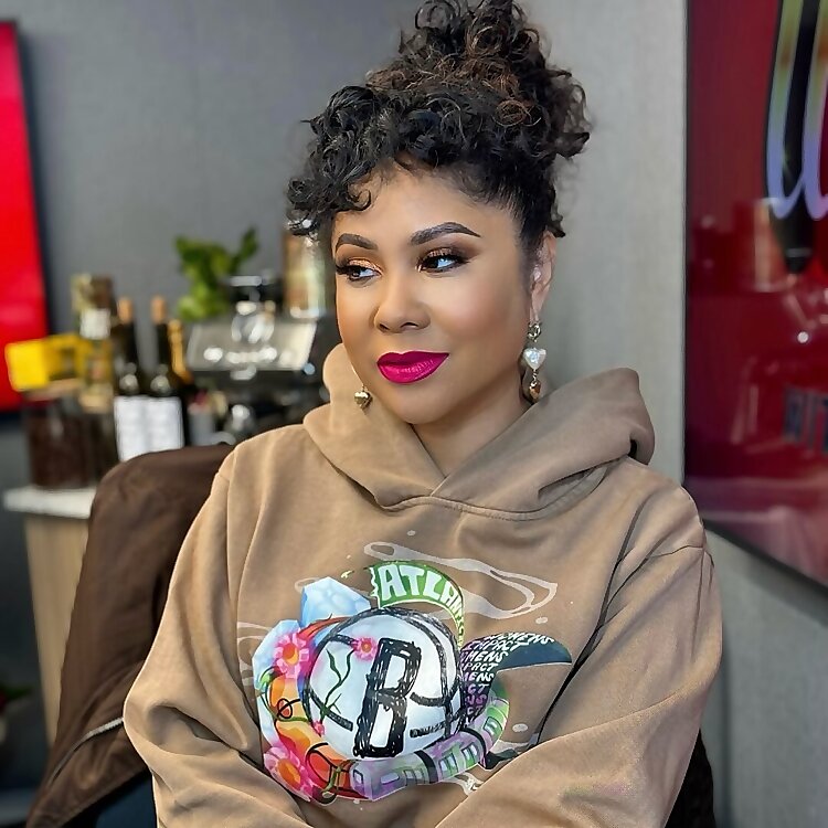 Angela Yee