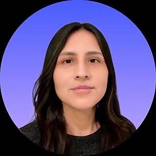 Gina Acosta 