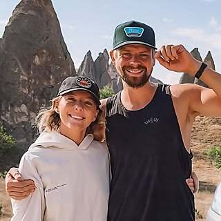 Charlie & Lara 