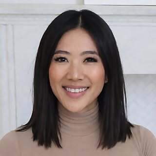 Ashley Lo