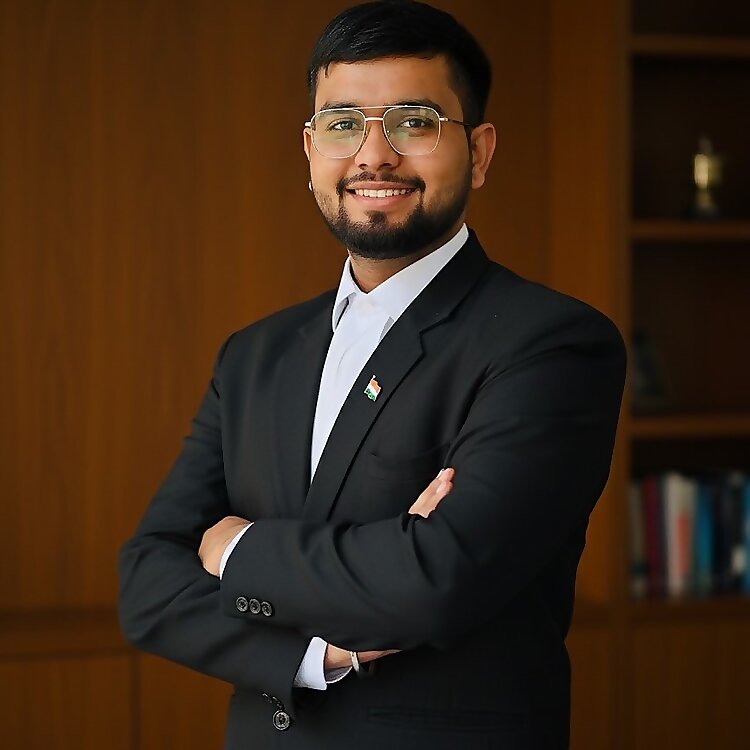Adv Sahil Saxena