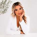 Dr. Nadia Afkhami