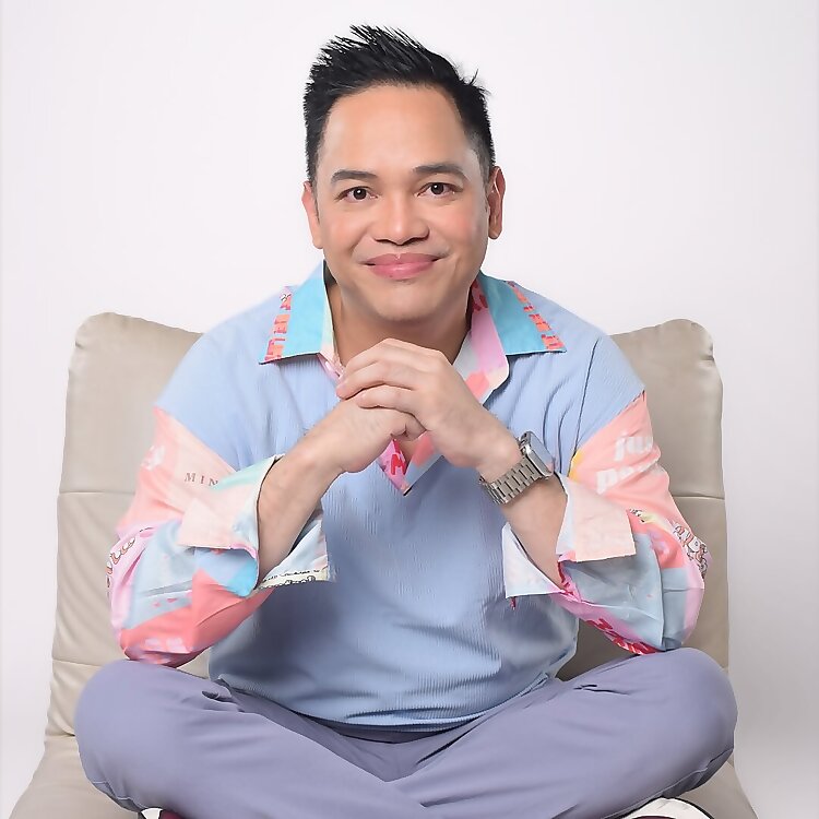 Myke Celis