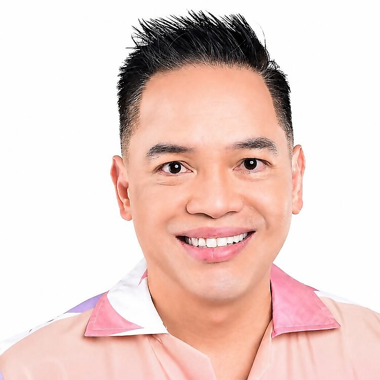 Myke Celis