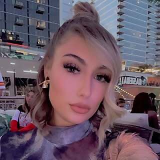 Laura Richards