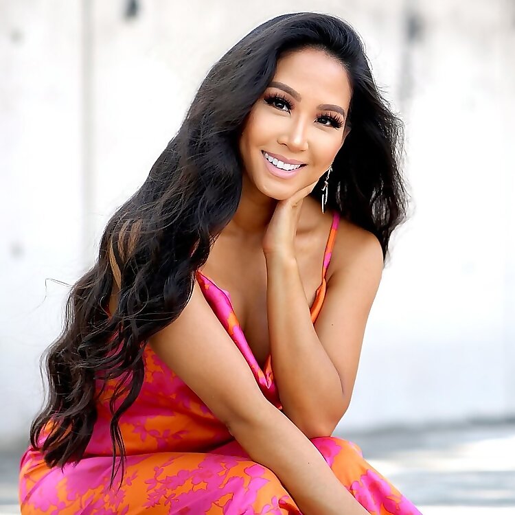 Samantha Huang