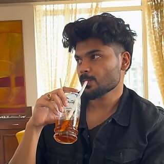 Divyansh Mundra 