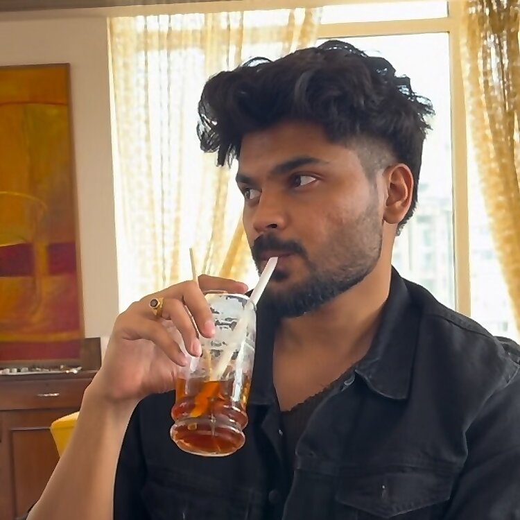 Divyansh Mundra 