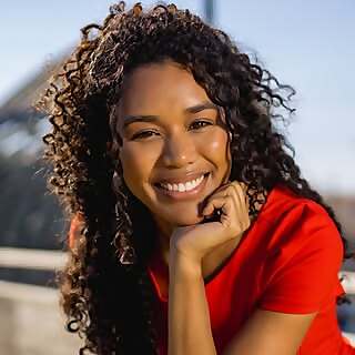 Ginille Lazaro Brown