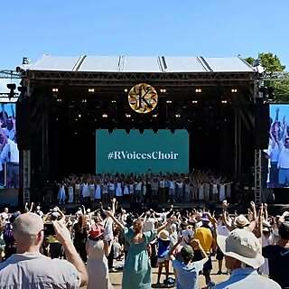 R voices choir