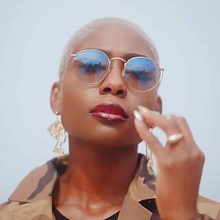 Dr Trina Salmon